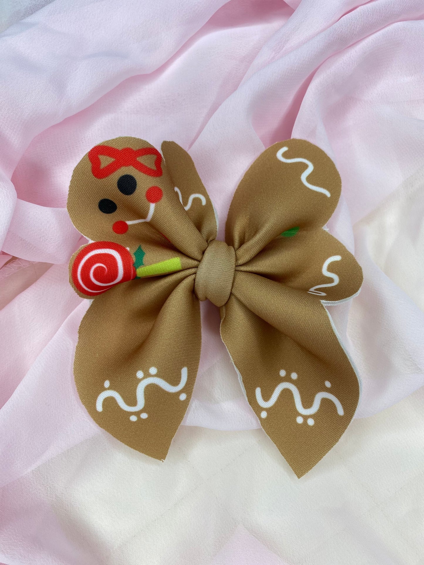 Gingerbread bow