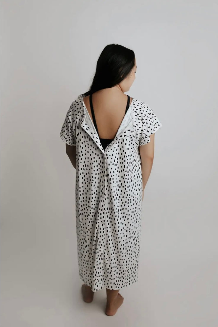 Black Dot Labor And Delivery/Nursing Gown